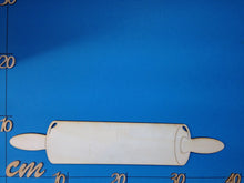 Lade das Bild in den Galerie-Viewer, Schild als Nudelholz aus Holz Türschild, Basteln mit Holz für Kinder, Schilder für den Eingang, Holzideen , Schild zum Geburtstag, Schild zur Geburt, Holz bemalen, Schilder aus Holz, Schilder zum Basteln, Schild fürs Kinderzimmer, Schild zur Hochzeit basteln, Schild zur Taufe, Basteln mit Holz, Schilder zum Basteln, Holzideen , Basteln mit Holz für Kinder, Schilder aus Holz, Schild zur Geburt, Holz bemalen, Schild zum Geburtstag, Schild zur Hochzeit basteln, Schild zur Taufe, Türschild, Basteln mit Holz,