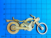 Lade das Bild in den Galerie-Viewer, Motorrad aus Holz