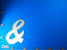 Lade das Bild in den Galerie-Viewer, Buchstaben in Schreibschrift 20cm aus Holz