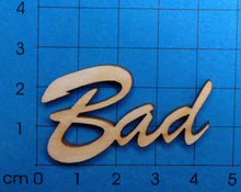 Lade das Bild in den Galerie-Viewer, Schriftzug "Bad" aus Holz