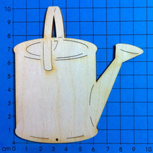 Lade das Bild in den Galerie-Viewer, Gießkanne aus Holz