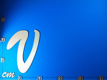 Lade das Bild in den Galerie-Viewer, Buchstaben in Schreibschrift 20cm aus Holz