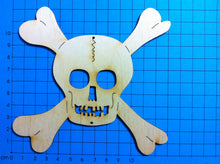 Lade das Bild in den Galerie-Viewer, Totenkopf mit Knochen aus Holz Holzteilchen zum Anmalen, Basteln mit Kindern, Basteln mit Holz, Schiffskanone aus Holz, Totenkopf zum Basteln, Holzteile bemalen, Schiffskanone diy mit Zubehör, Piratenschiff zum Bemalen, Türschilder basteln, Pirat basteln, Holzteile bemalen, Türschilder basteln, Piratenschiff zum Bemalen, Totenkopf zum Basteln, Basteln mit Kindern, Pirat basteln, Holzteilchen zum Anmalen, Schiffskanone diy mit Zubehör, Schiffskanone aus Holz, Basteln mit Holz, PRH 7812