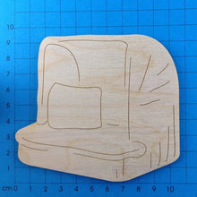 Lade das Bild in den Galerie-Viewer, Strandkorb aus Holz