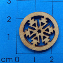 Lade das Bild in den Galerie-Viewer, Schmuckteil aus Holz, verschiedene Figuren 2cm