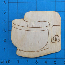 Lade das Bild in den Galerie-Viewer, Küchenmaschine aus Holz