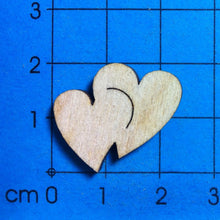Lade das Bild in den Galerie-Viewer, Doppelherz ohne Ausschnitt aus Holz Basteln mit Herzen, Hochzeitsdeko aus Holz, Herzen zum Kartengestalten, Streuteileherzen, Holzbasteln, Bastelideen mit Herzen, Herzen als Streudeko, Holzteile für Hochzeit, Herzen aus Holz, Holzteile, Herzen als Geldgeschenke, Herzen als Tischkarten, Doppelherzen aus Holz, Herzen zum Basteln, Holzteilchen Herzen,   HED 5502