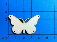Lade das Bild in den Galerie-Viewer, Schmetterling aus Holz