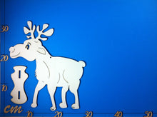 Lade das Bild in den Galerie-Viewer, Rentier nach vorne schauend aus Holz Geschenkidee für Weihnachten, Weihnachtendeko gestalten, Tiere basteln mit Holz, Rentier aus Holz basteln, basteln mit Kindern einfach, Weihnachtsbasteln, Rentiere im Winter gestalten, Weihnachtsdekoration, weihnachtliches Bastelset, Weihnachtsdeko gestalten, Bastelidee Weihnachten, Rentiere malen, Weihnachtsbasteln, Tiere basteln mit Holz, Geschenkidee für Weihnachten, Rentiere malen, weihnachtliches Bastelset, Rentiere im Winter gestalten, Weihnachtsdekoration, Weihn