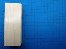 Lade das Bild in den Galerie-Viewer, Holzsäule klein 4x4cm