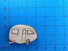Lade das Bild in den Galerie-Viewer, Wohnwagen nostalgisch aus Holz