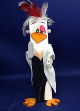 Lade das Bild in den Galerie-Viewer, Abendkleid mit Korsage aus Holz für Pfahltiere