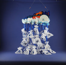 Lade das Bild in den Galerie-Viewer, Iglu aus Holz zum Aufkleben