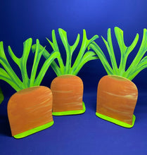 Lade das Bild in den Galerie-Viewer, Bastelset für Karotte/n aus Holz