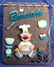 Lade das Bild in den Galerie-Viewer, Tortenstück aus Holz