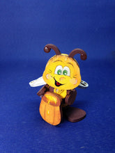 Lade das Bild in den Galerie-Viewer, Honigtopf aus Holz