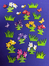 Lade das Bild in den Galerie-Viewer, Blumen- und Wiesenplatte aus Holz