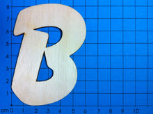 Lade das Bild in den Galerie-Viewer, Buchstaben in 8cm aus Holz