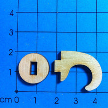 Lade das Bild in den Galerie-Viewer, Haken mit Platte aus Holz