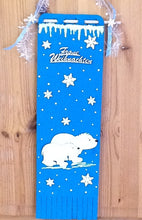 Lade das Bild in den Galerie-Viewer, Eisbär laufend aus Holz