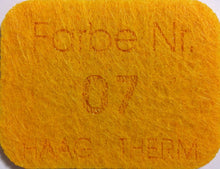 Lade das Bild in den Galerie-Viewer, Türschal aus Filz kurz