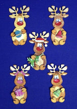 Lade das Bild in den Galerie-Viewer, Rentiere zum Hängen aus Holz 6cm