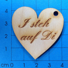 Lade das Bild in den Galerie-Viewer, Herz Geschenkanhänger aus Holz graviert mit verschiedenen Schriftzügen für alle Anlässe