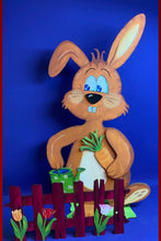 Lade das Bild in den Galerie-Viewer, Hase laufend aus Holz ca. 70cm