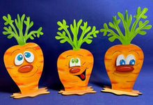 Lade das Bild in den Galerie-Viewer, Karotten mit Gesicht