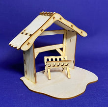 Lade das Bild in den Galerie-Viewer, Stall / Krippe aus Holz