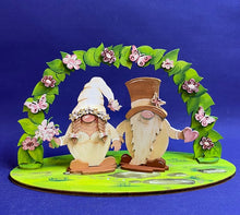 Lade das Bild in den Galerie-Viewer, Wichtel-Brautpaar