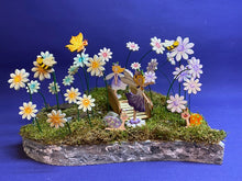 Lade das Bild in den Galerie-Viewer, Bastelset: Styroporform ca. 30cm mit Flussverbinder