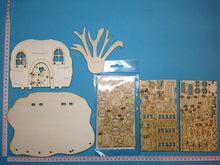 Lade das Bild in den Galerie-Viewer, Bastelset aus Holz: Karottenhaus mit Hasen