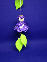 Lade das Bild in den Galerie-Viewer, Blumenkinder mit rundem Blütenkleid ZUM FÄDELN