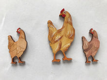 Lade das Bild in den Galerie-Viewer, Henne aus Holz zum Bemalen
