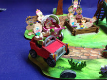 Lade das Bild in den Galerie-Viewer, 8 Babyfiguren 3D aus Holz zum Hinsetzen