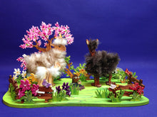 Lade das Bild in den Galerie-Viewer, Alpaka-Familie aus Holz, zum Umwickeln für Wolle