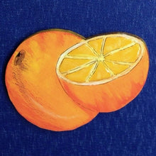 Lade das Bild in den Galerie-Viewer, Orange aus Holz