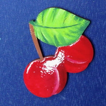Lade das Bild in den Galerie-Viewer, Kirschen aus Holz