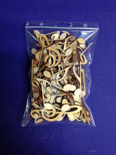 Lade das Bild in den Galerie-Viewer, Noten und Notenschlüssel im Set aus Holz (ca. 8cm)