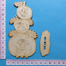 Lade das Bild in den Galerie-Viewer, 3 Kürbisse übereinander zum Stellen