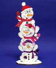 Lade das Bild in den Galerie-Viewer, 3 Schneemänner übereinander zum stellen