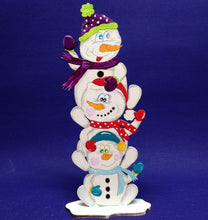 Lade das Bild in den Galerie-Viewer, 3 Schneemänner übereinander zum stellen