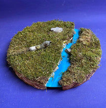 Lade das Bild in den Galerie-Viewer, Bastelset: Styroporform ca. 30cm mit Flussverbinder