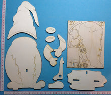 Lade das Bild in den Galerie-Viewer, Wichtel-Standfigur (verschiedene Varianten)