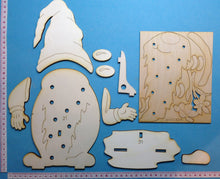 Lade das Bild in den Galerie-Viewer, Wichtel-Standfigur (verschiedene Varianten)