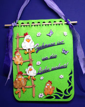 Lade das Bild in den Galerie-Viewer, verrücktes Huhn mit Wurm