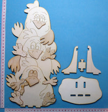 Lade das Bild in den Galerie-Viewer, verrückte Hühner, übereinander, zum Stellen