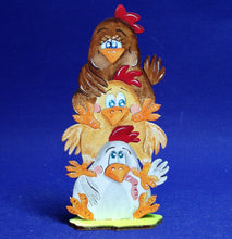 Lade das Bild in den Galerie-Viewer, verrückte Hühner, übereinander, zum Stellen