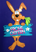 Lade das Bild in den Galerie-Viewer, Hase mit Karotte und Schild aus Holz